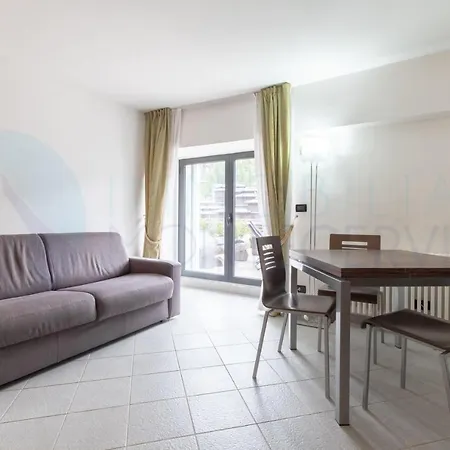 Bilocale In Centro Con Terrazzo E Wifi - As11 Apartamento Breuil-Cervinia Exterior foto